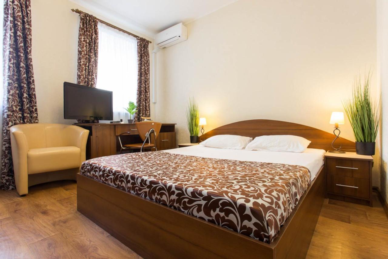 Studio In The City Center - Kravtsova Lane 13B-6 Kharkov Luaran gambar